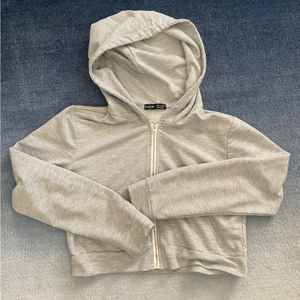 Grey cropped hoodie